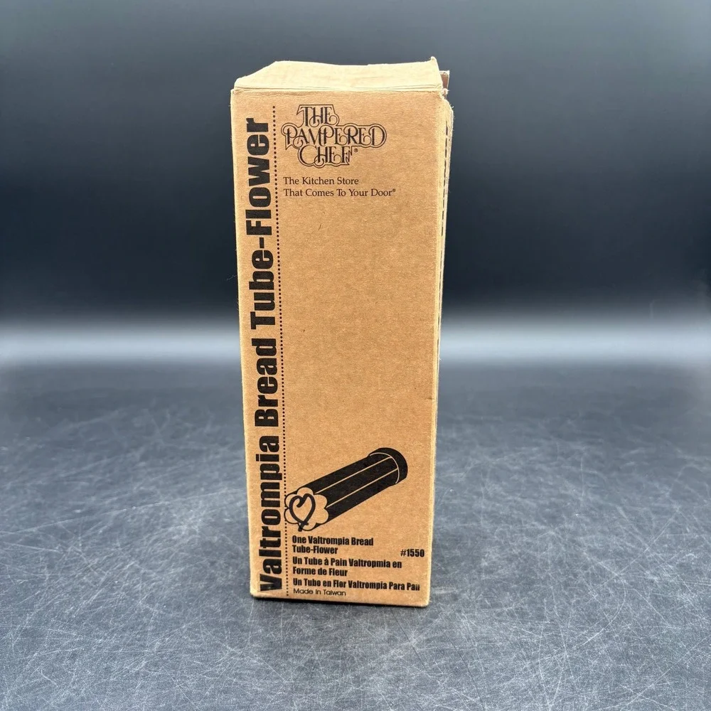 Pampered Chef Valtrompia Bread Tubes Star 1570 Flower 1550 Set of 2 Vintage